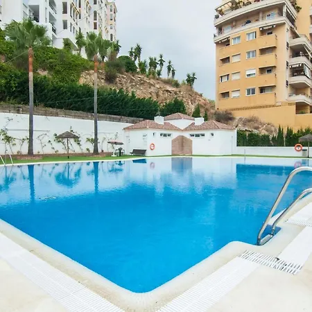 Seaside Terrace: 2-bedroom With Pool And Ocean Views Estepona