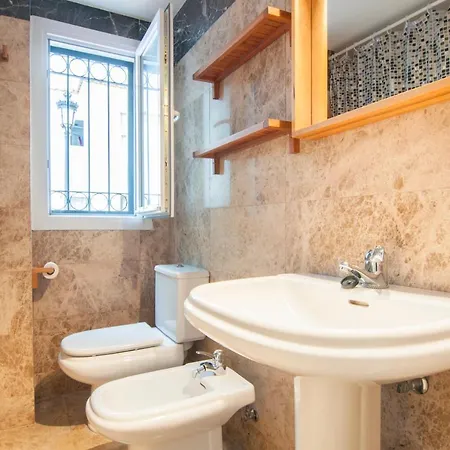 Seaside Terrace: 2-bedroom With Pool And Ocean Views Apartment Estepona